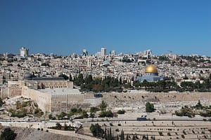 מונית גדולה בירושלים ראשית